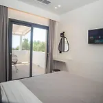 Marea Luxury Suites - Tramontana